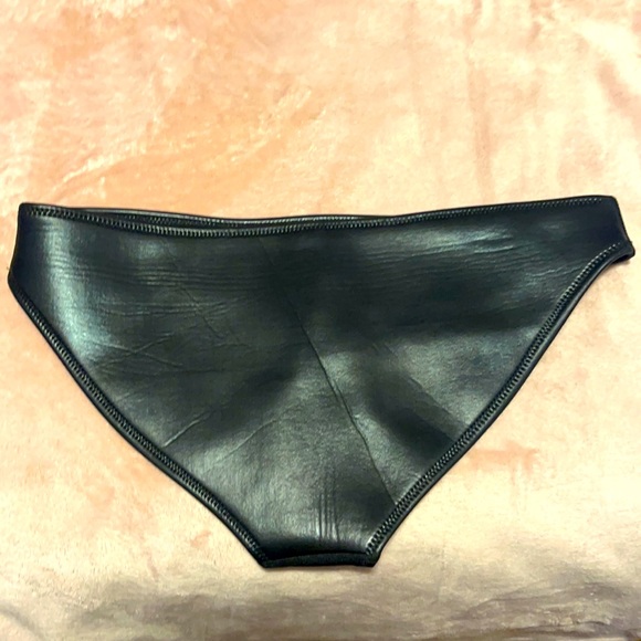 Triangl bathing swim bottoms black Large - Picture 6 of 6